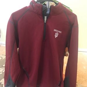 iu quarterzip
